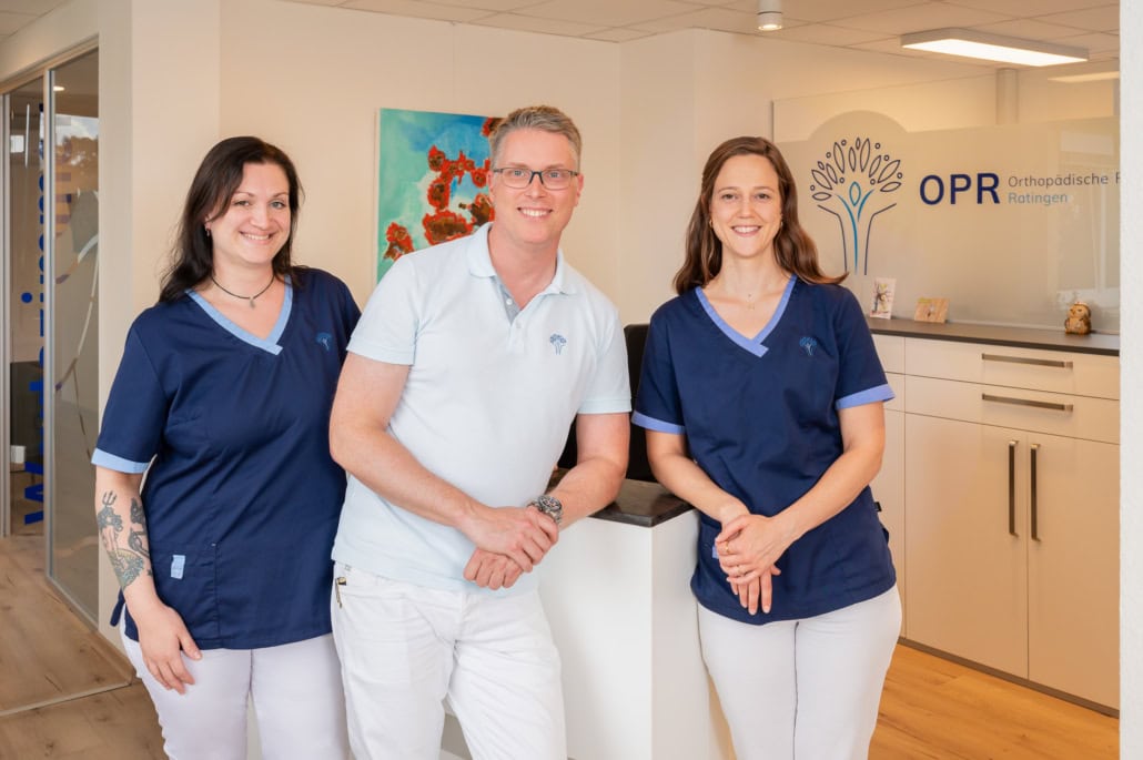 Zahnarztteam bei Photoart Hübner Business, professionelle Zahnmedizin in Raten. - photoart hübner business Zahnärztliches Team bei Photoart Hübner Business in Raten.