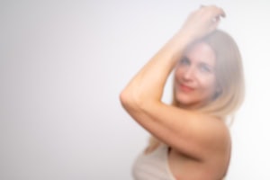 Professionelles Portrait einer Frau - photoart hübner business Frau in Businessfotografie-Session, professionelles Portrait, Karrierefotos.